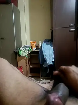 bobby3374 online show from April 13, 6:23 pm