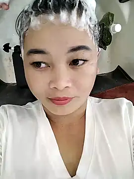 Lyly nuce online show from October 15, 6:22 am