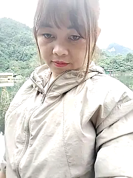 Snapshot of Lyly_nuce chatting on October 24, 8:46 am Lyly nuce online show from October 24, 8:46 am