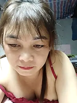 Snapshot of Lyly_nuce chatting on November 2, 9:53 pm Lyly nuce online show from November 2, 9:53 pm