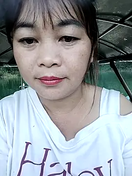 Snapshot of Lyly_nuce chatting on October 26, 12:00 am Lyly nuce online show from October 26, 12:00 am