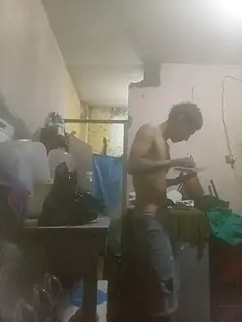 Bebicho14 online show from January 7, 12:59 am