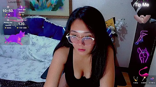 Snapshot of Filipinapoca chatting on April 22, 1:29 pm Filipinapoca online show from April 22, 1:29 pm