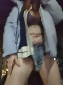 Lovelyanan online show from December 15, 11:05 am