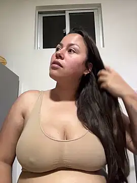 camila-titis online show from April 10, 3:02 am