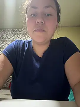 camila-titis online show from April 14, 1:10 am