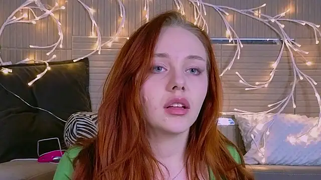 PollyVinice online show from March 19, 5:46 pm