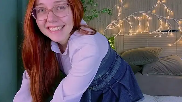 PollyVinice online show from May 15, 4:38 pm