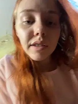 Snapshot of PollyVinice chatting on June 22, 3:20 pm PollyVinice online show from June 22, 3:20 pm