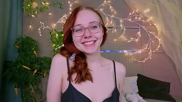 PollyVinice online show from May 4, 3:48 pm