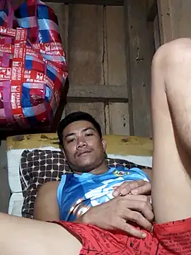 Snapshot of Hottie_pinoy21 chatting on September 9, 2:21 am Hottie pinoy21 online show from September 9, 2:21 am