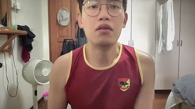 Passionatetwink2 online show from September 22, 9:15 am