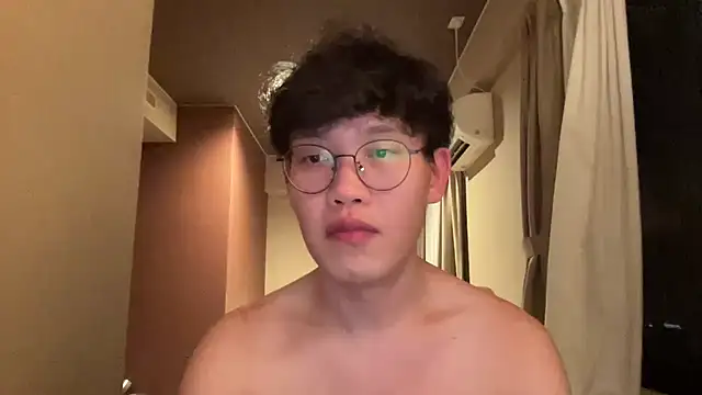 Passionatetwink2 online show from December 20, 1:58 pm