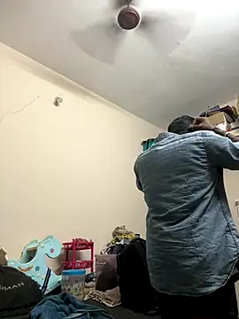 Snapshot of DJLOVE280825 chatting on October 1, 10:46 pm DJLOVE280825 online show from October 1, 10:46 pm