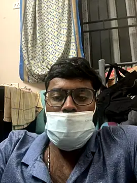 DJLOVE280825 online show from December 3, 9:25 pm