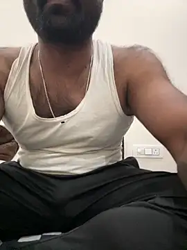 DJLOVE280825 online show from March 10, 9:52 pm