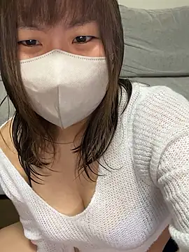 xxx yuna xxx online show from November 9, 7:40 pm