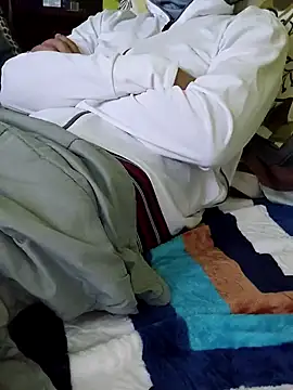 chocolate alone online show from December 19, 6:54 pm