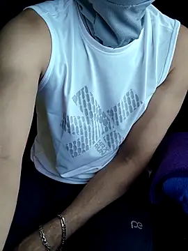 chocolate alone online show from October 15, 6:33 am