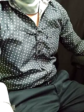 chocolate alone online show from February 5, 10:55 am