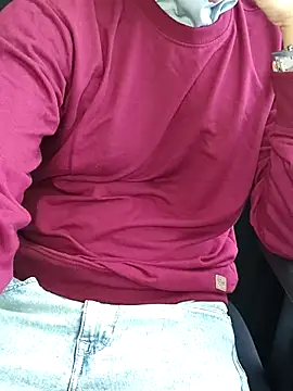 chocolate alone online show from September 28, 7:59 am