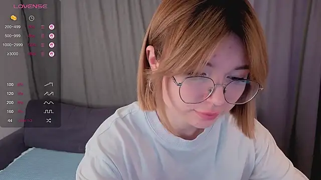 Susan Gardner online show from March 5, 7:38 am