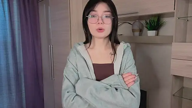 Susan Gardner online show from November 13, 6:06 am