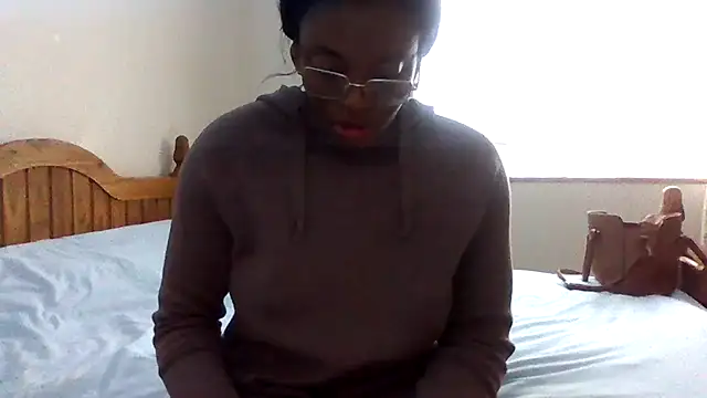 SexyGemBeautyX online show from November 13, 3:05 pm