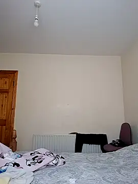 Snapshot of SexyGemBeautyX chatting on October 15, 12:24 pm SexyGemBeautyX online show from October 15, 12:24 pm