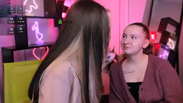 mila glow1 online show from November 30, 7:25 pm