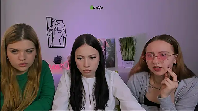 mila glow1 online show from September 16, 9:21 am