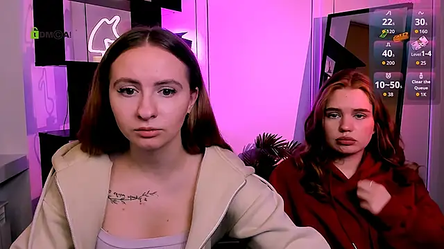 mila glow1 online show from November 8, 7:17 pm