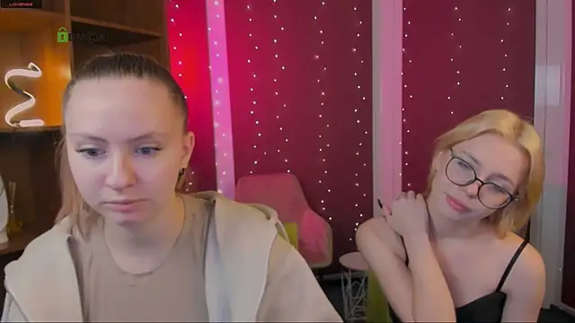 mila glow1 online show from November 10, 5:56 am