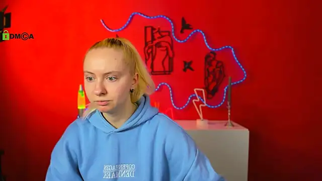 mila glow1 online show from March 27, 12:50 pm