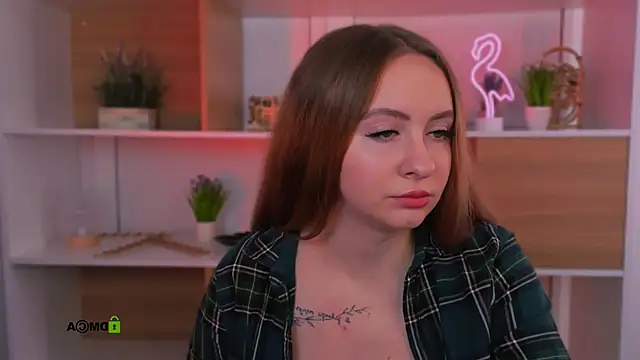 mila glow1 online show from October 12, 8:48 am