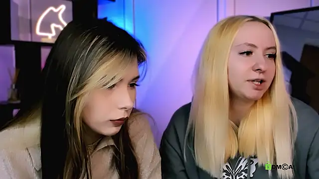 mila glow1 online show from January 18, 7:17 pm