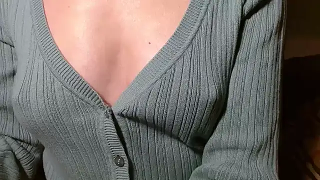 LorraineOSun online show from March 28, 8:10 pm