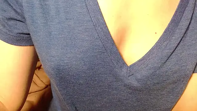 LorraineOSun online show from April 17, 6:44 pm