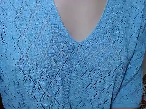Snapshot of LorraineOSun chatting on July 13, 7:35 pm LorraineOSun online show from July 13, 7:35 pm