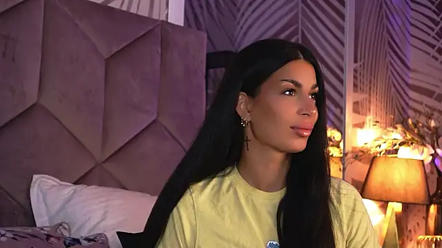 EvaRhea online show from March 5, 3:58 am