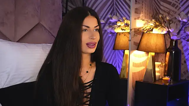 EvaRhea online show from November 3, 3:56 am