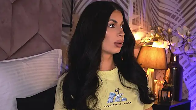 EvaRhea online show from February 5, 3:57 am