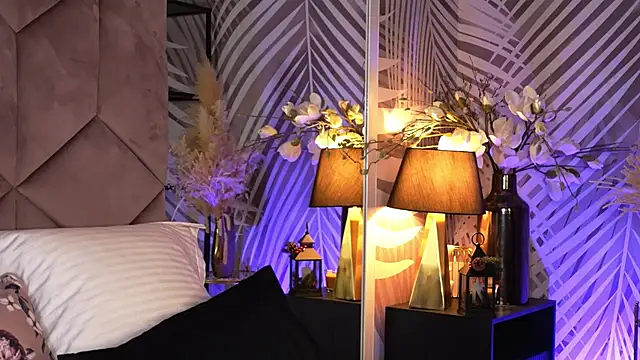 EvaRhea online show from January 14, 4:05 am