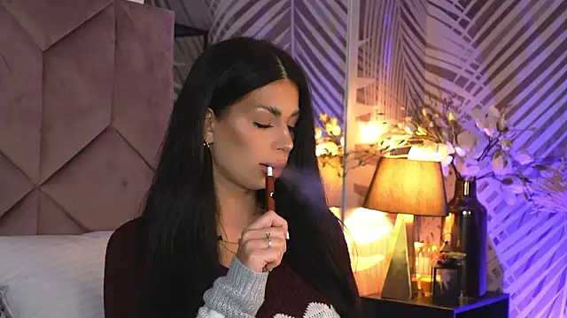 EvaRhea online show from February 13, 4:01 am