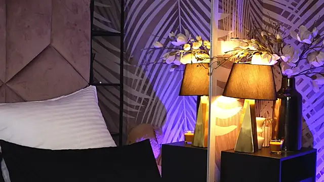 EvaRhea online show from November 21, 4:00 am