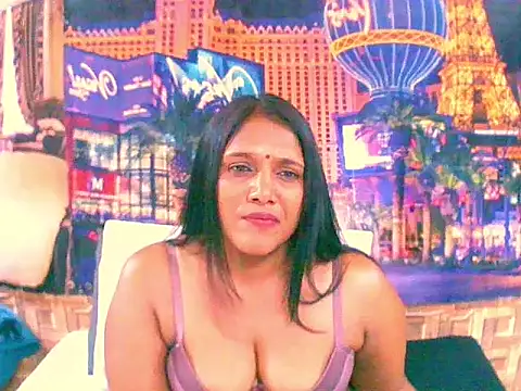 Snapshot of IndianSexyLady4u chatting on September 23, 6:04 pm IndianSexyLady4u online show from September 23, 6:04 pm