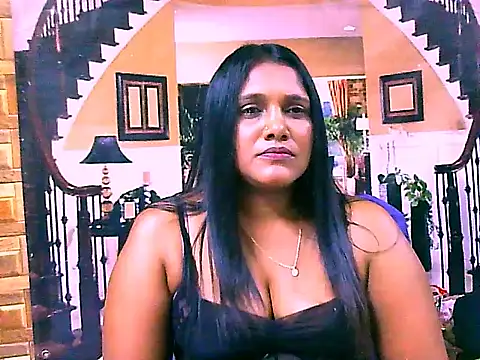 Snapshot of IndianSexyLady4u chatting on October 9, 6:58 am IndianSexyLady4u online show from October 9, 6:58 am
