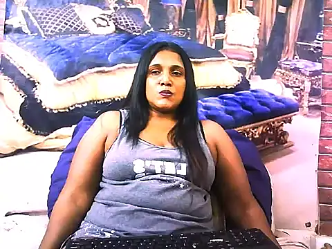 IndianSexyLady4u online show from November 24, 7:03 pm