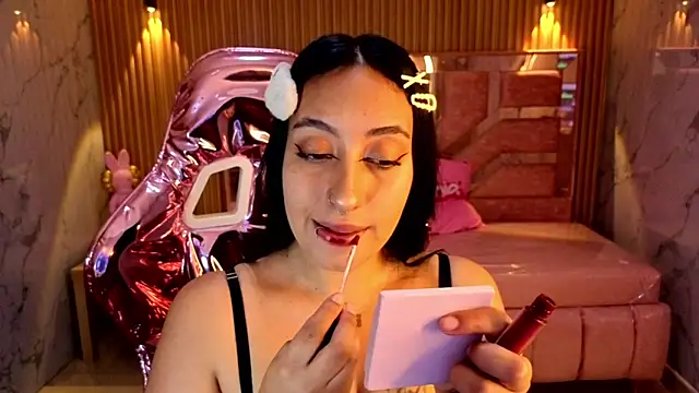 m eris s online show from October 4, 1:34 pm