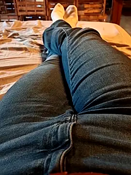 Horny mummy online show from March 15, 4:58 pm